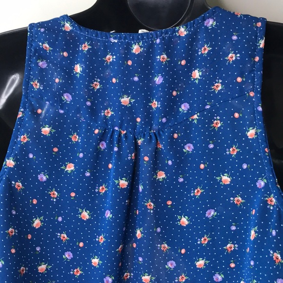 Tiny Floral print Tank Button Down Tank Top - Picture 13 of 13